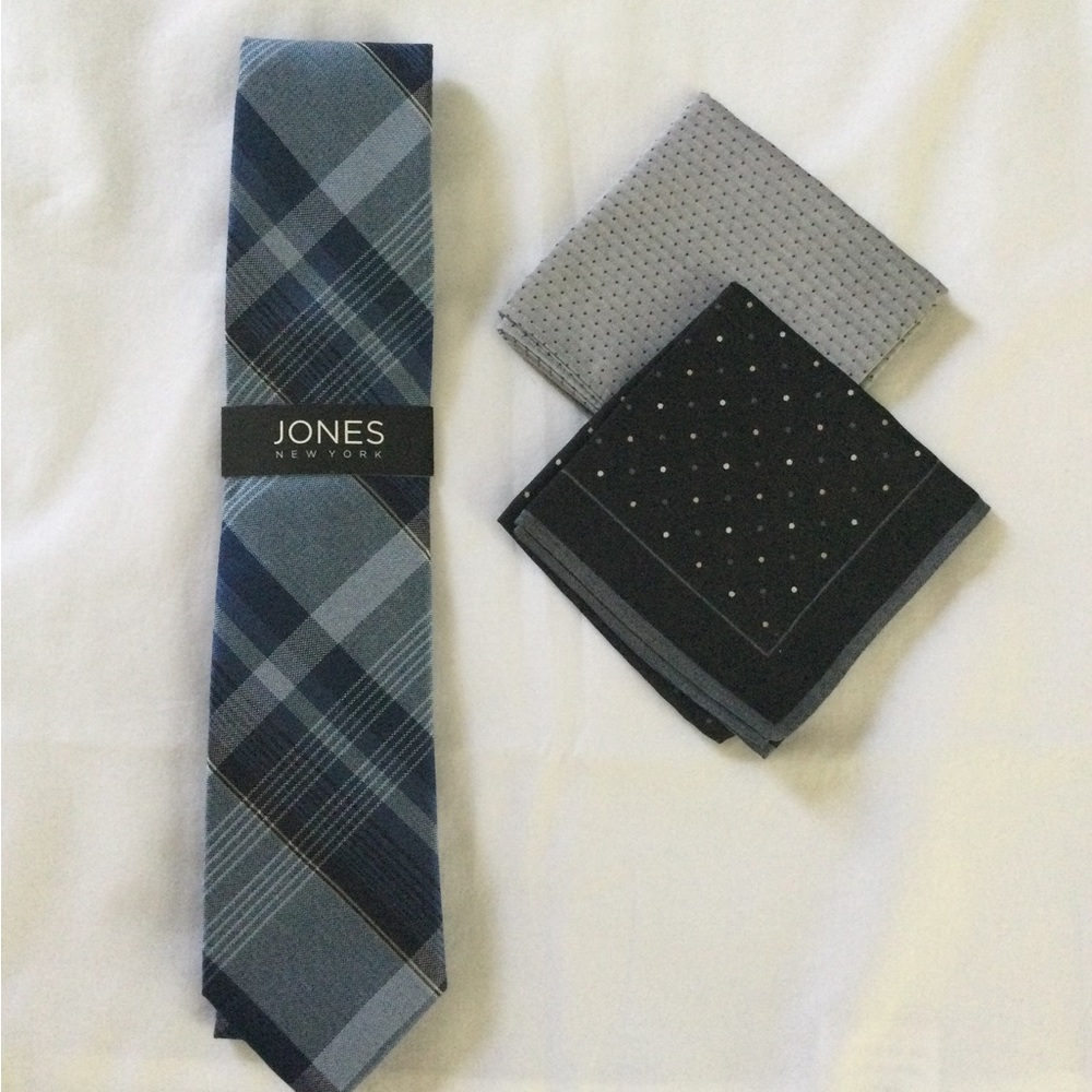 Jones New York Blue and Gray Tie Set